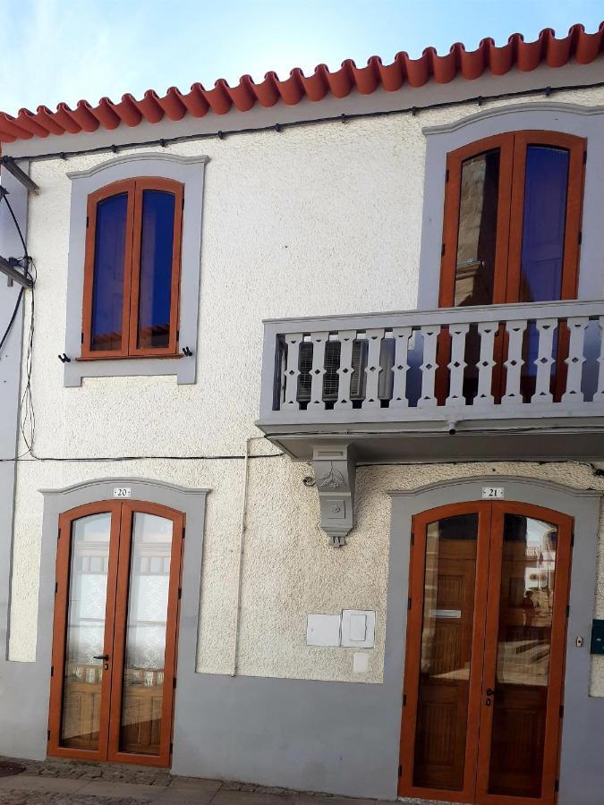 Casa Do Largo Da Igreja Villa Vila Nova de Foz Coa Exterior photo